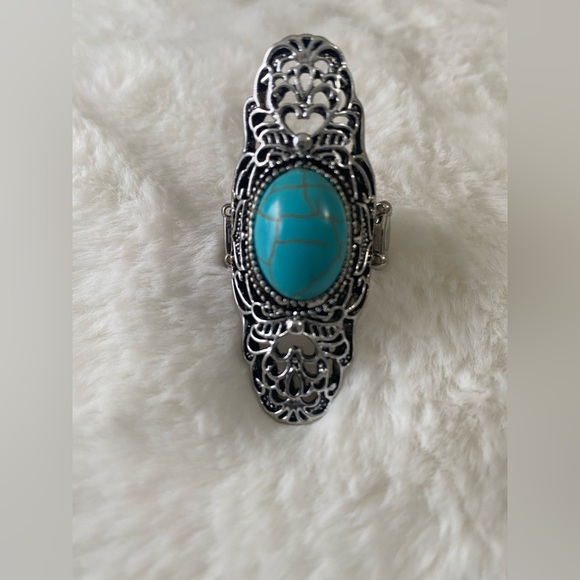 Beautiful western ring - Picture 2 of 5